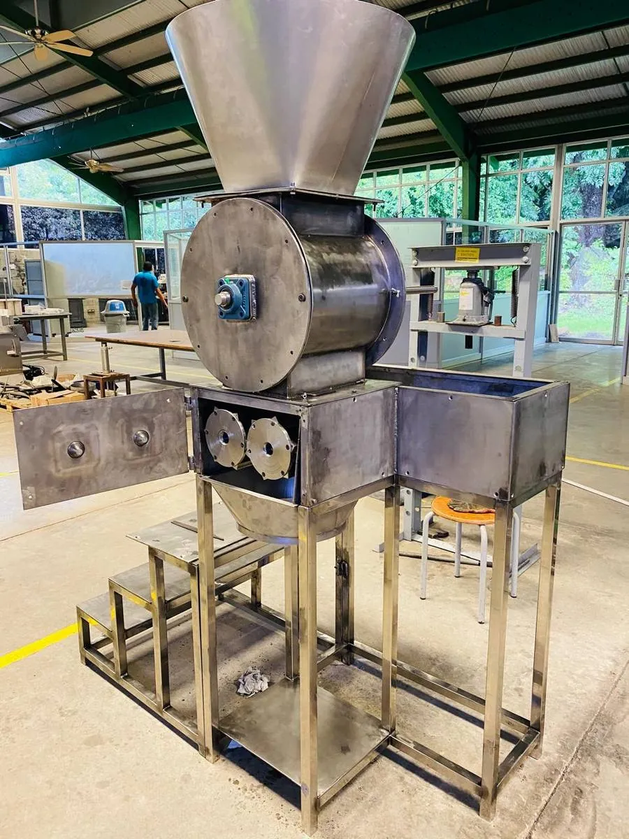 Máquina de proceso en acero inoxidable